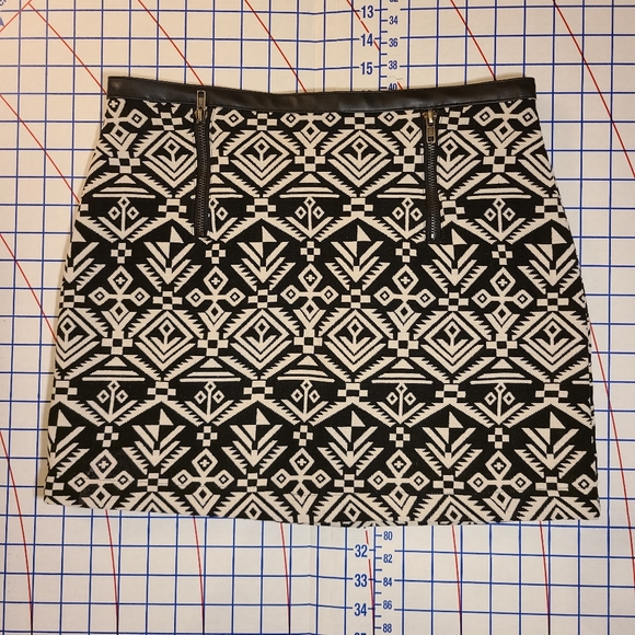California Moon Rise Aztec Mini Skirt, Women's Size S - Picture 1 of 7